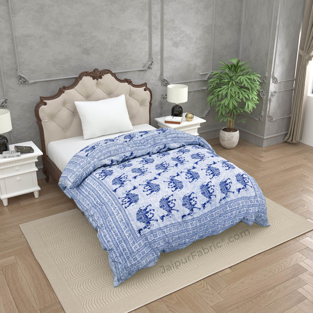 How to use a quilt to get maximum warmth?
