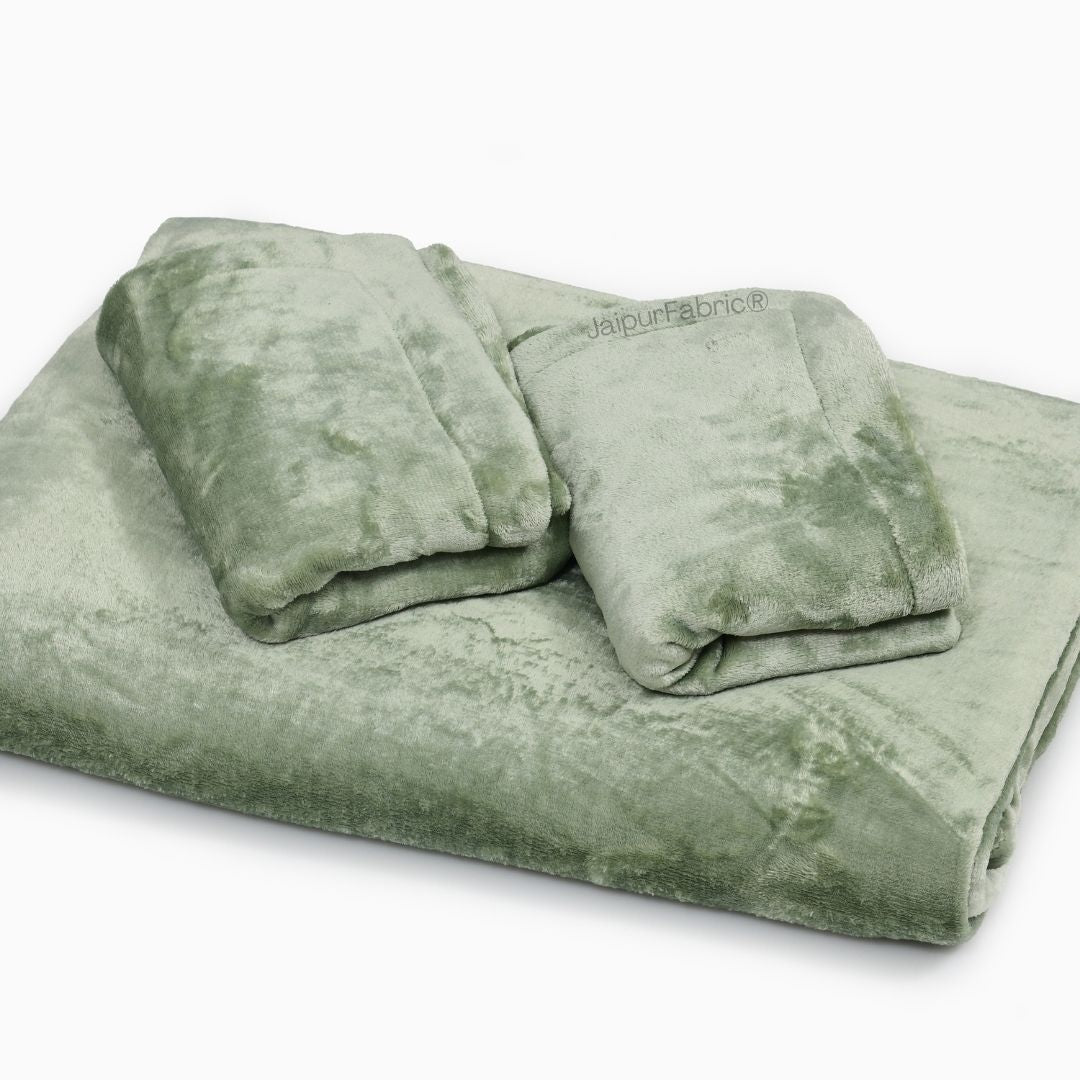 Serene Sage Green Super Soft Velvet Double Bedsheet with Matching Pillow Covers