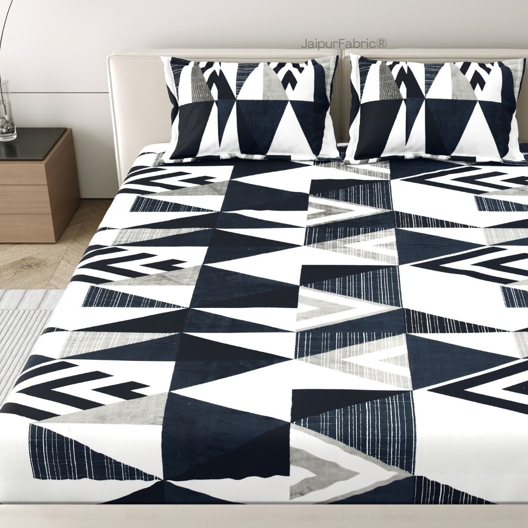 Geometric Black and White Super Soft Velvet Double Bedsheet