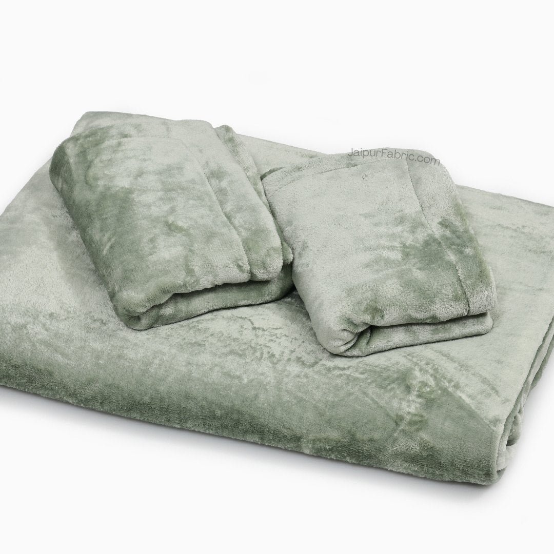 Rustic Mint Super Soft Velvet Double Bedsheet with Matching Pillow Covers