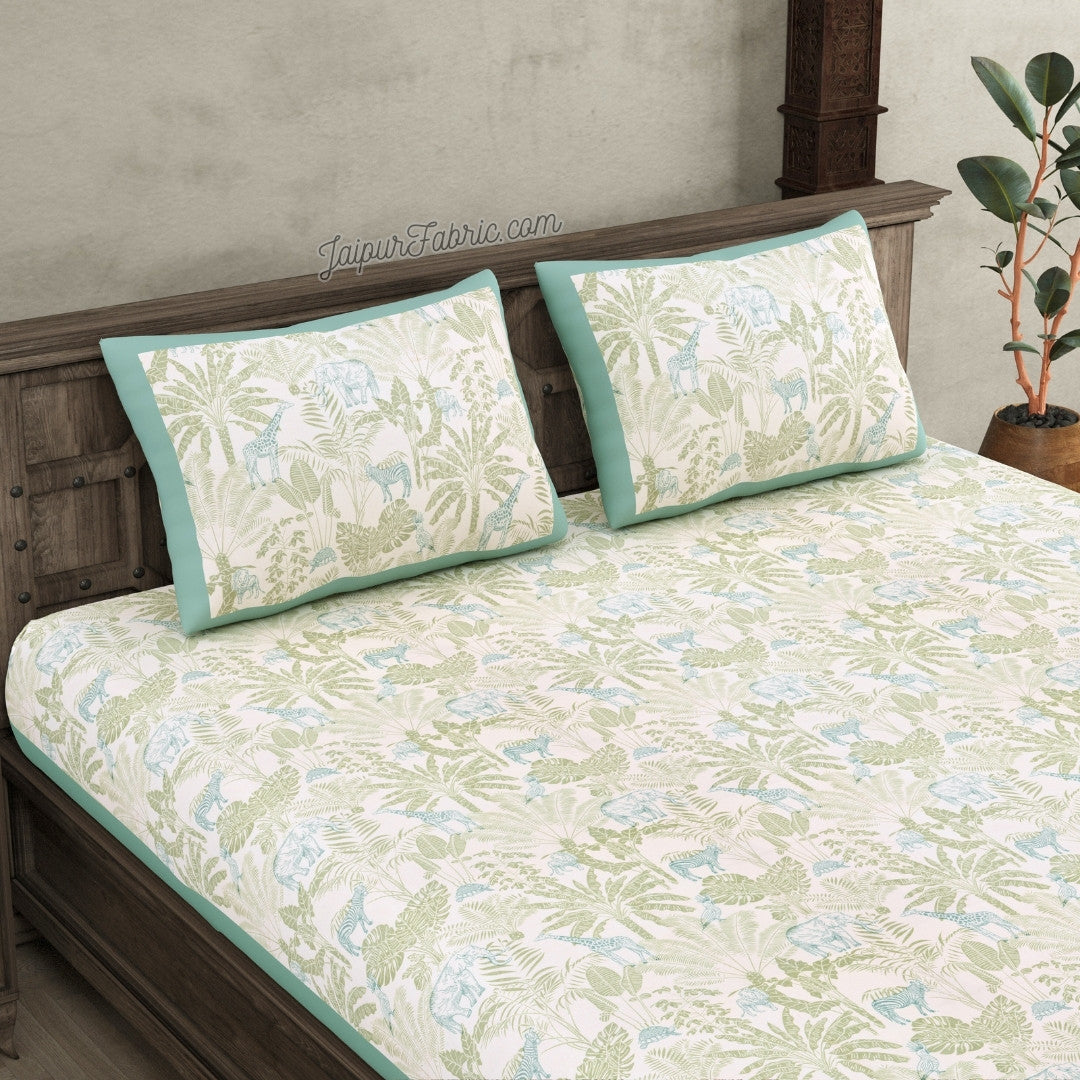Exotic Wildlife Print Super King Size Bedsheet in Green Tones