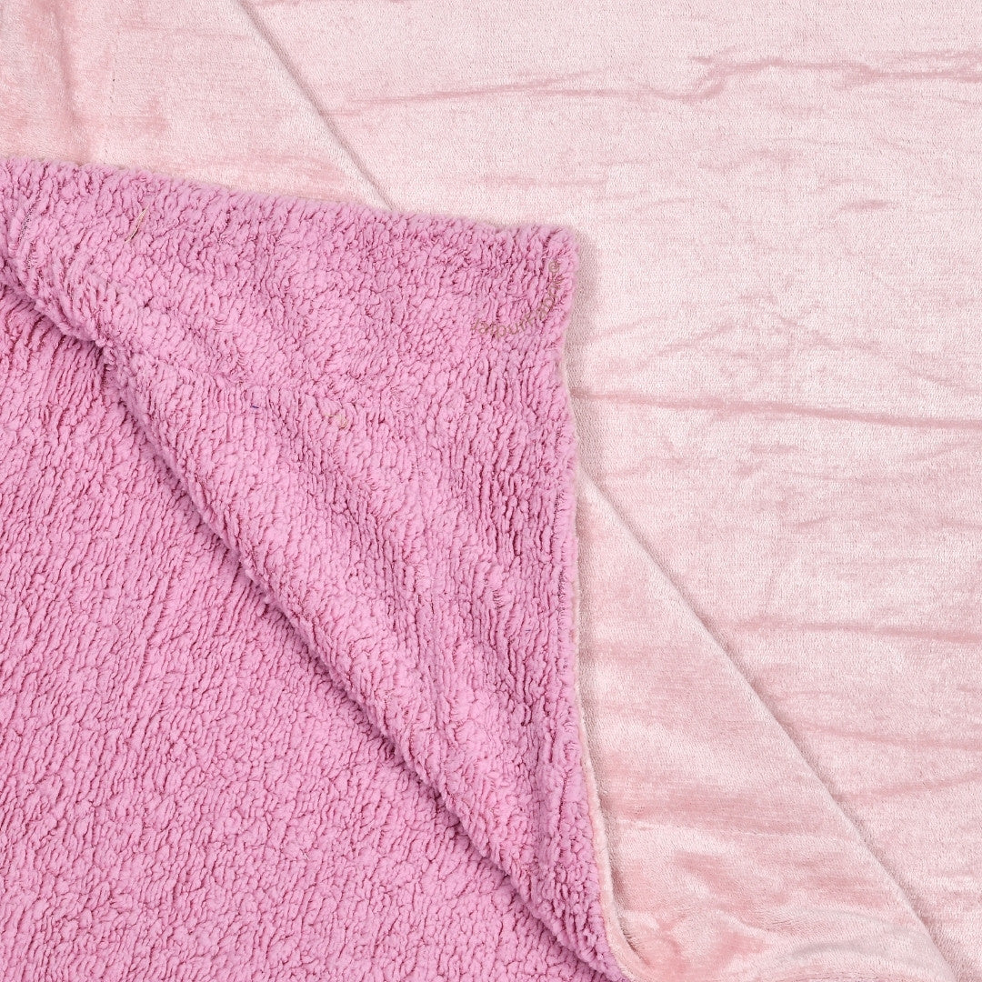 Velvet Plush Baby Pink Double Bed Blanket layered with Ultra-Soft Sherpa Fabric