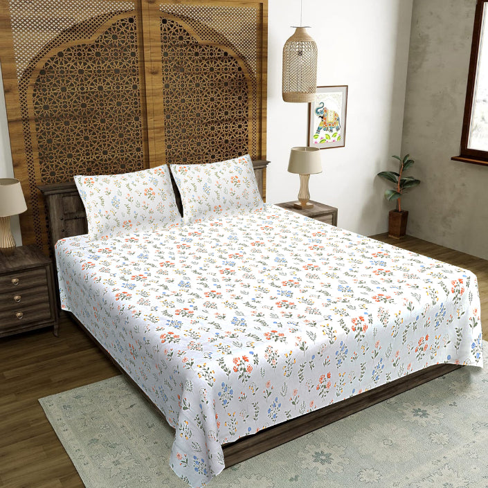 Untamed Prairie Scenery Double Bedsheet
