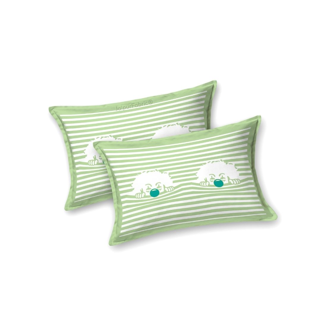 Light Green Sleeping Cat Print Pure Cotton King Size Bedsheet