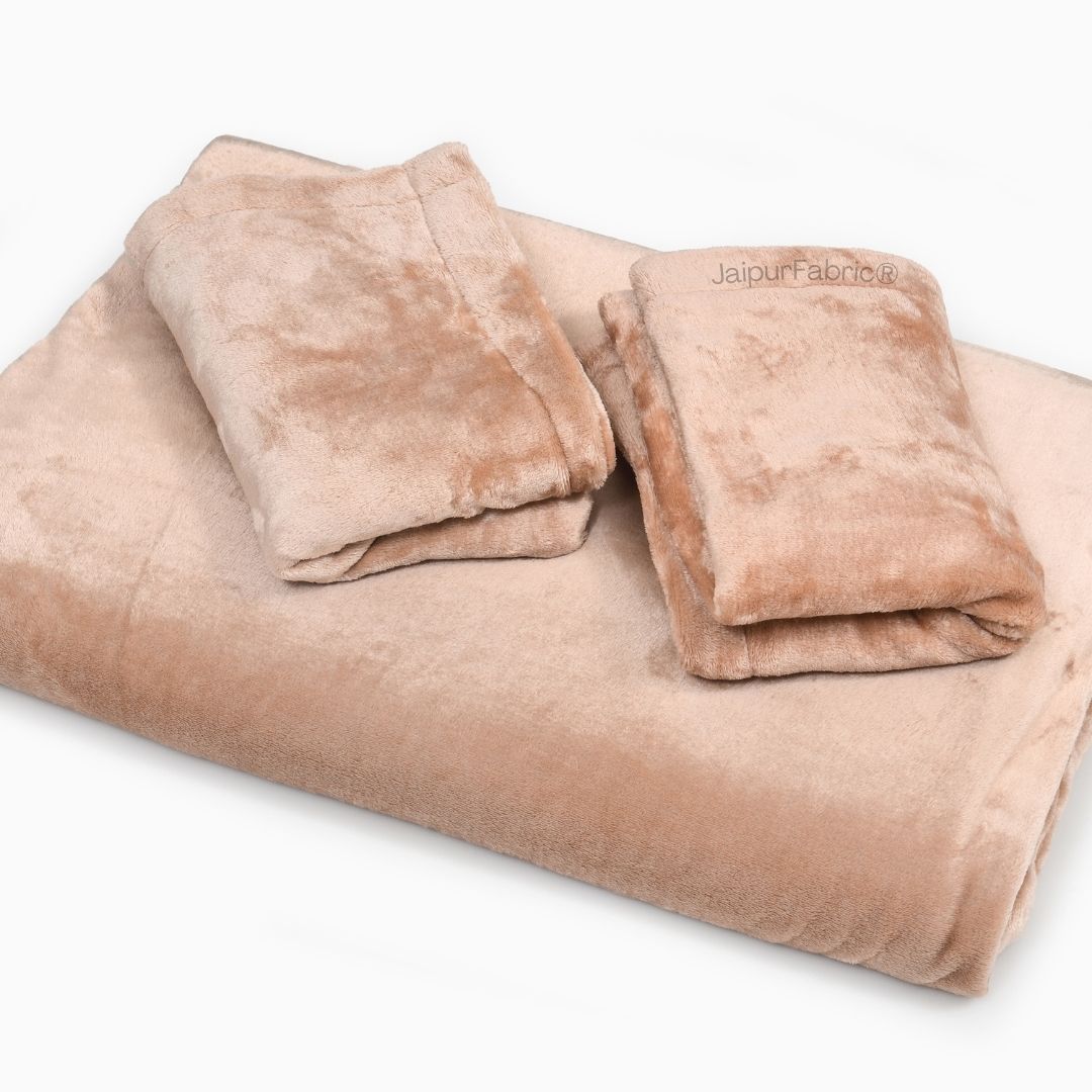 Elegant Blush Pink Soft Woolen Double Bedsheet with Matching Pillow Covers