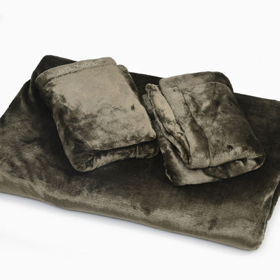 Deep Olive Green Super Soft Velvet Double Bedsheet with Matching Pillow Covers