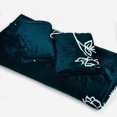 Romantic Rose Charm Super Soft Velvet Double Bedsheet