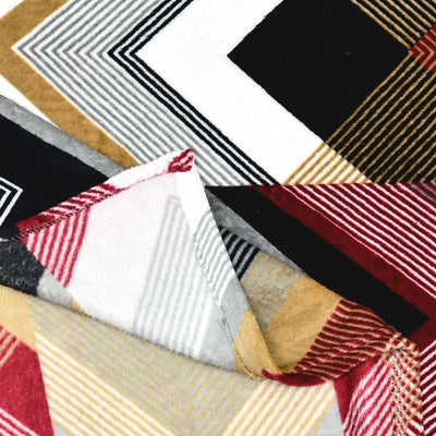 Zigzag Elegance Cozy Super Soft Velvet Double Bedsheet