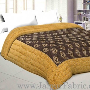 Jaipuri Printed Double Bed Razai Golden Yellow and black with Paisley pattern