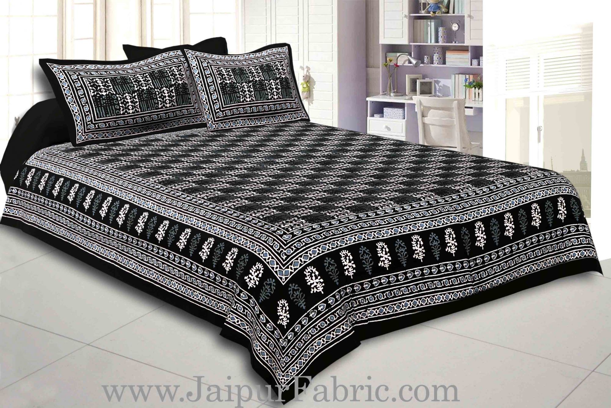 Black  Border Black  Base Checkered  Print Fine Cotton Double Bed sheet  With Pillow Cover