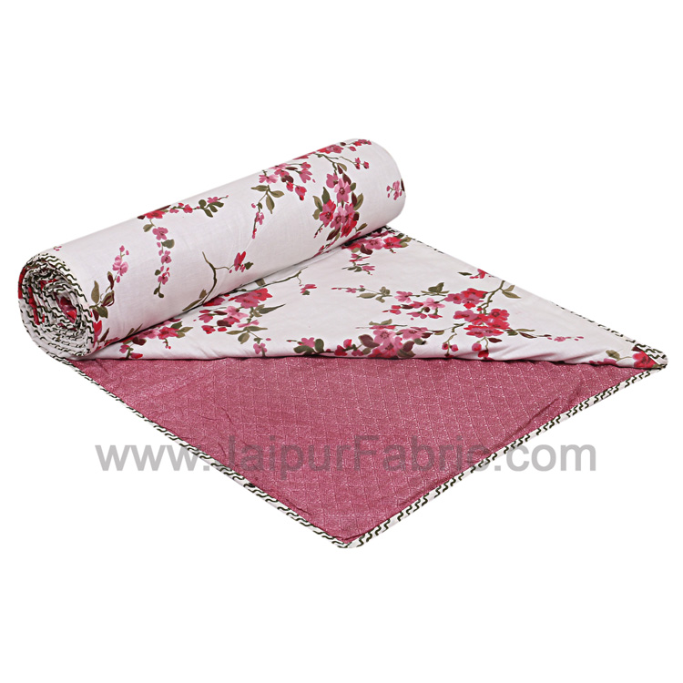 Muslin Cotton Double bed Reversible mulmul Dohar in Red floral print