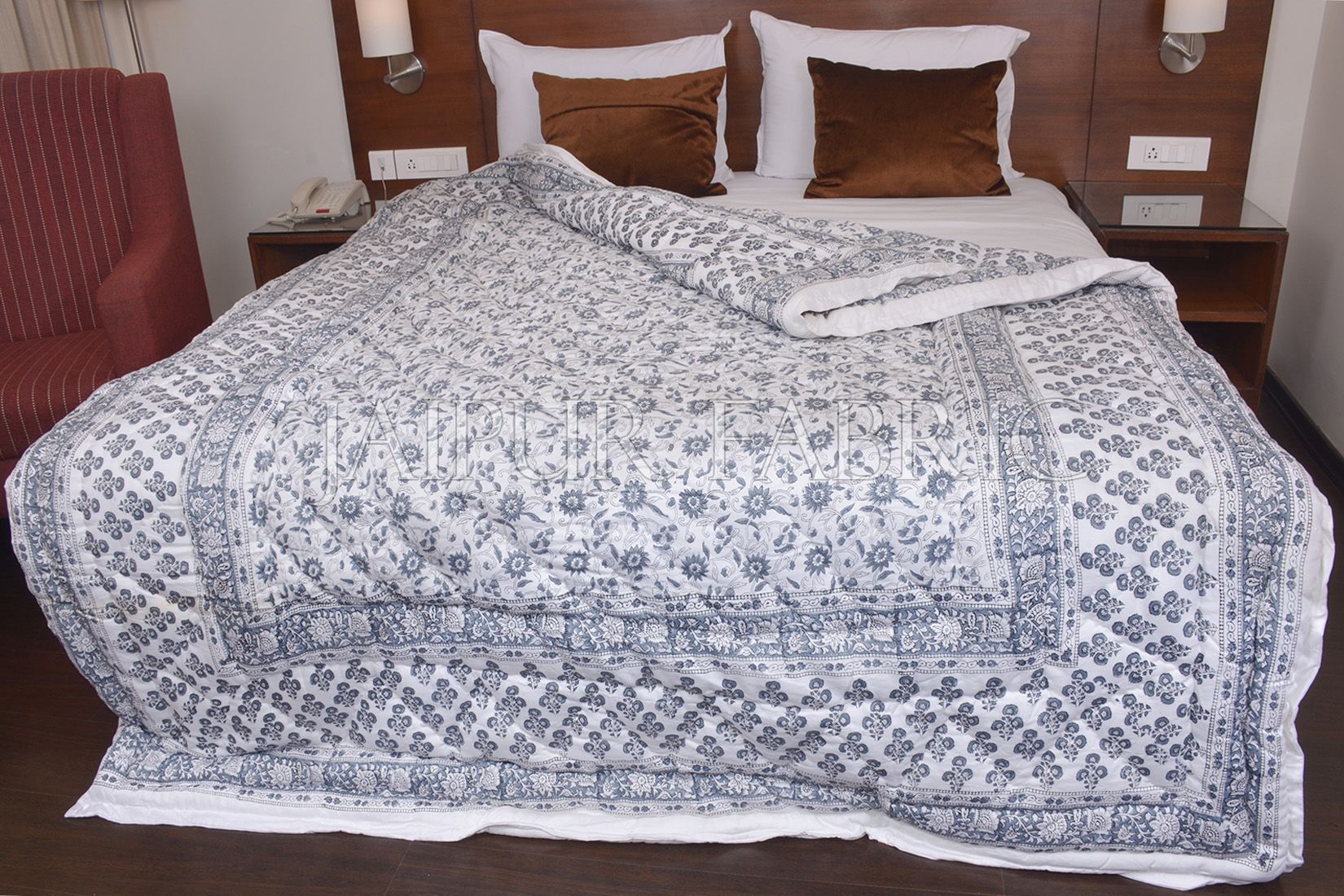 White Base Gray Floral Print Cotton Double Bed Quilt