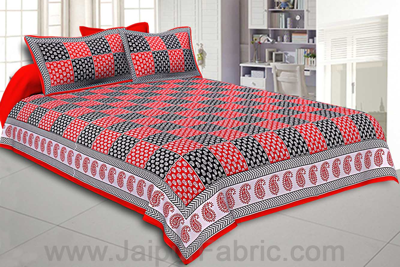 Double Bedsheet Red And White  Fine Cotton Checkerd Design