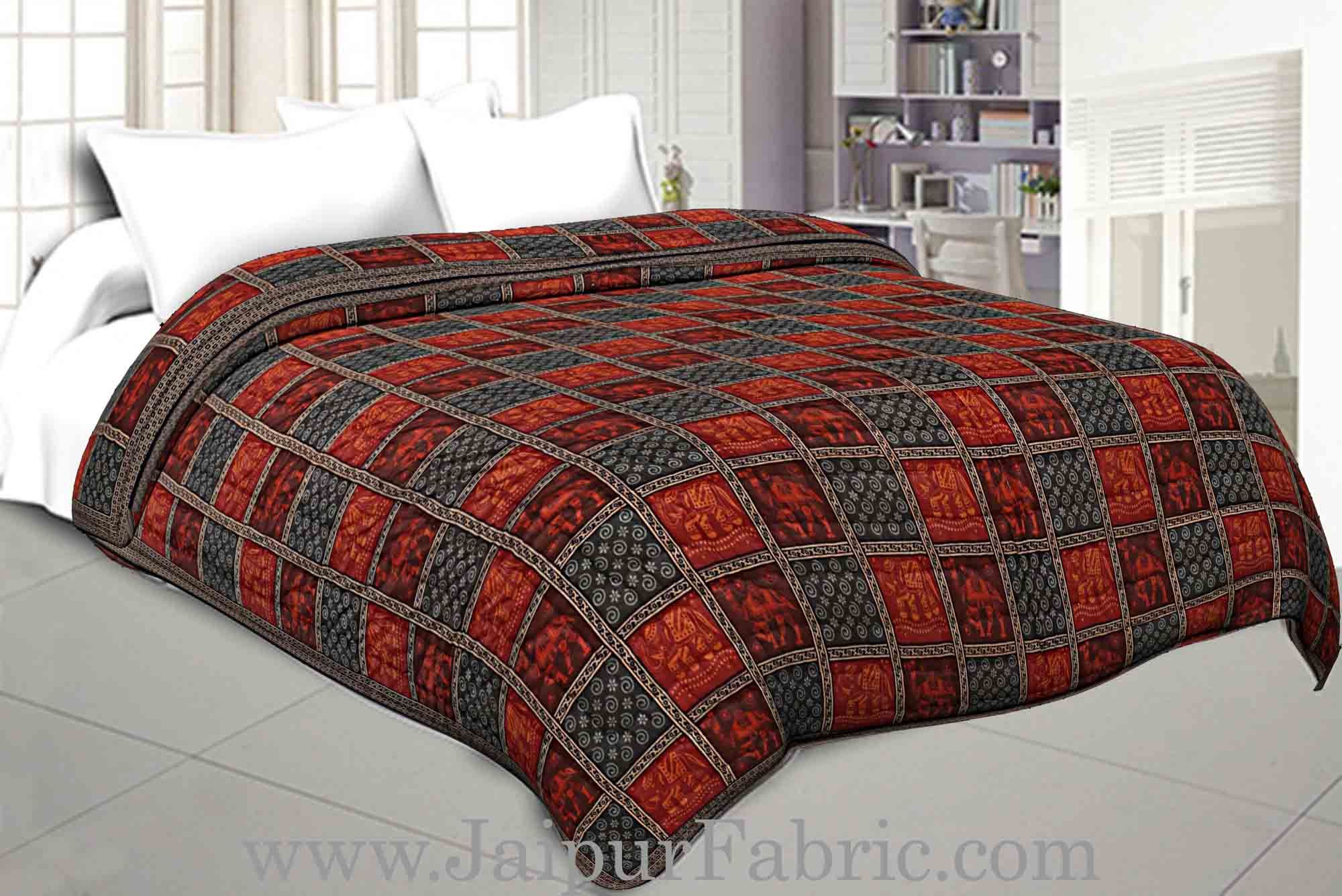 Double Bed Quilt Check & Dabu With Elephant And Camel Print Cotton (Multicolour)