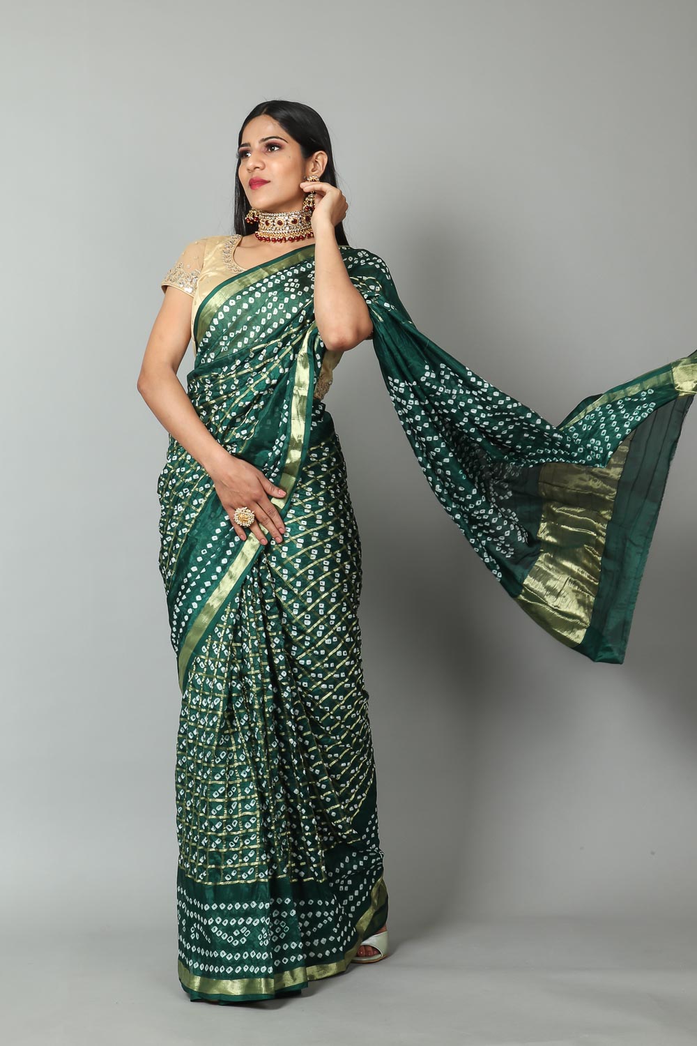 Womens Bandhani and Banarasi Saree and Blouse Fabric-Bottle Green