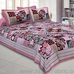 Sizzling squares pink bedsheet