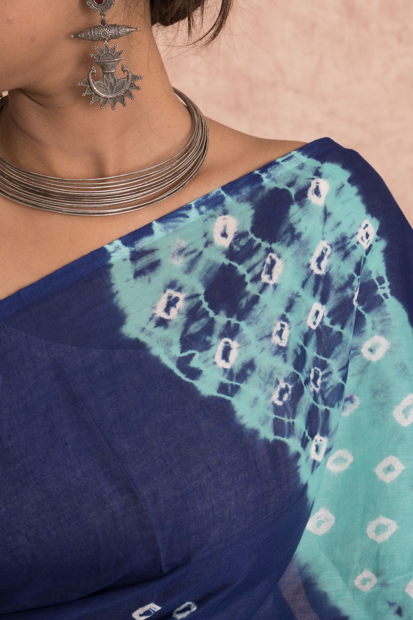 TieAnd Dye Bandhej Leheriya Cotton Mulmul Saree with Unstitched Blouse - Blue And Green