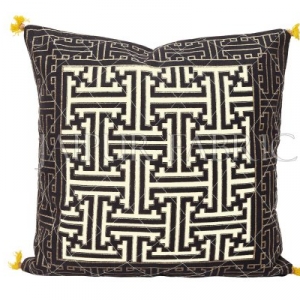 Cream Base Black Border Maze Design Cotton Cushion Cover