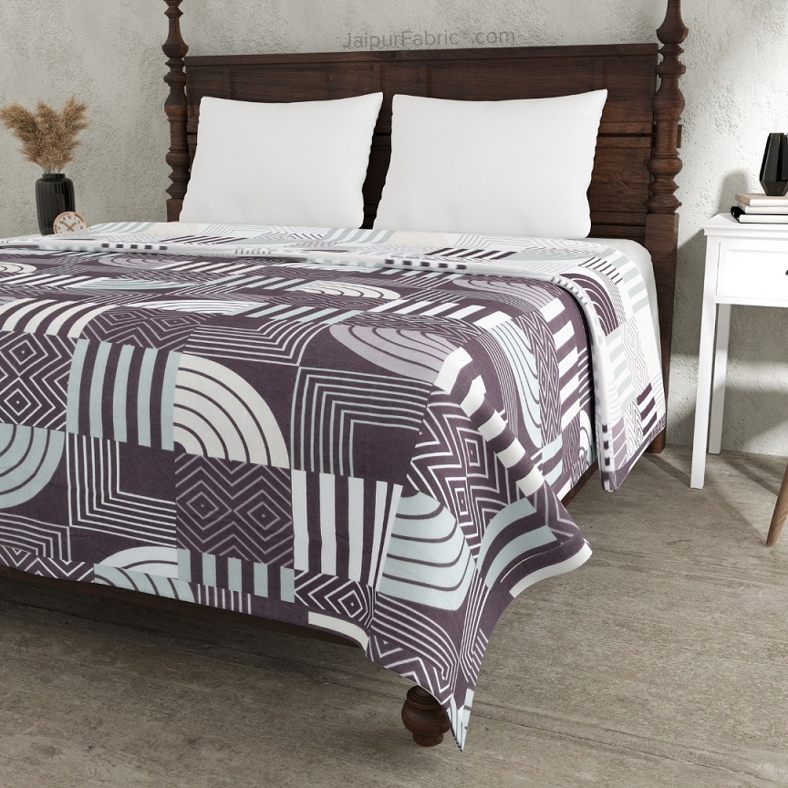 Geometric Maze Purple and Off White Dohar and Bedsheet Combo