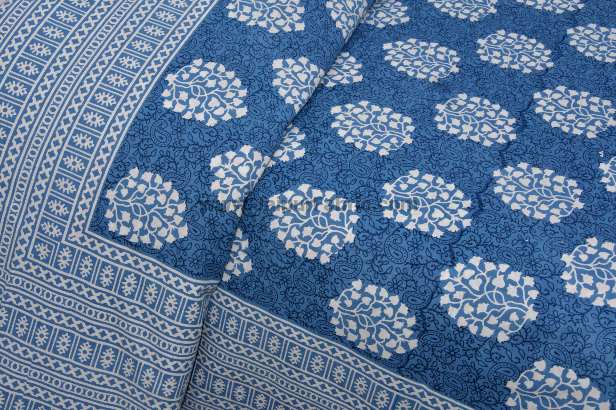 Blue Traditional Badge Double Bedsheet