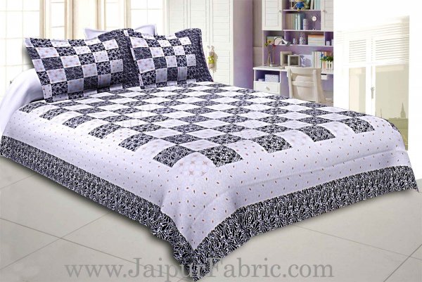 Double Bedsheet Checkered Black Golden Print
