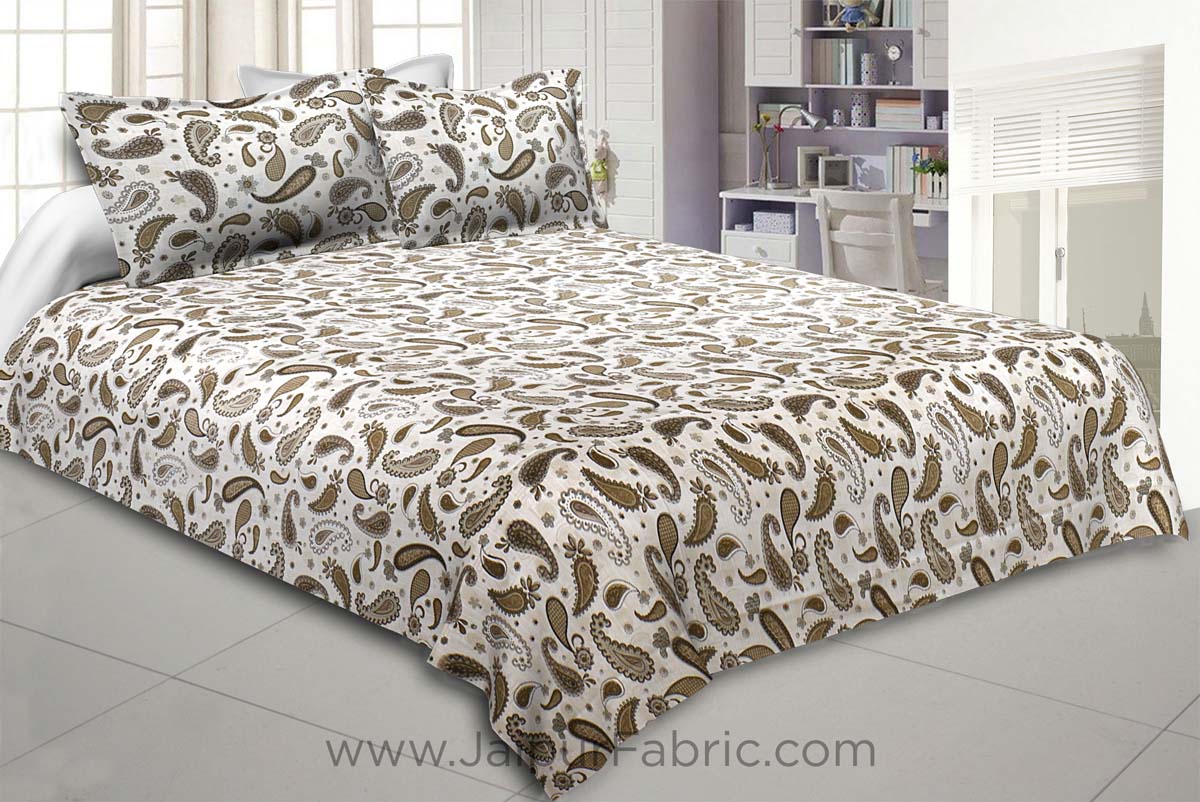 Bed in a Bag Paisley Creamish Green Double BedSheet  Comforter Combo