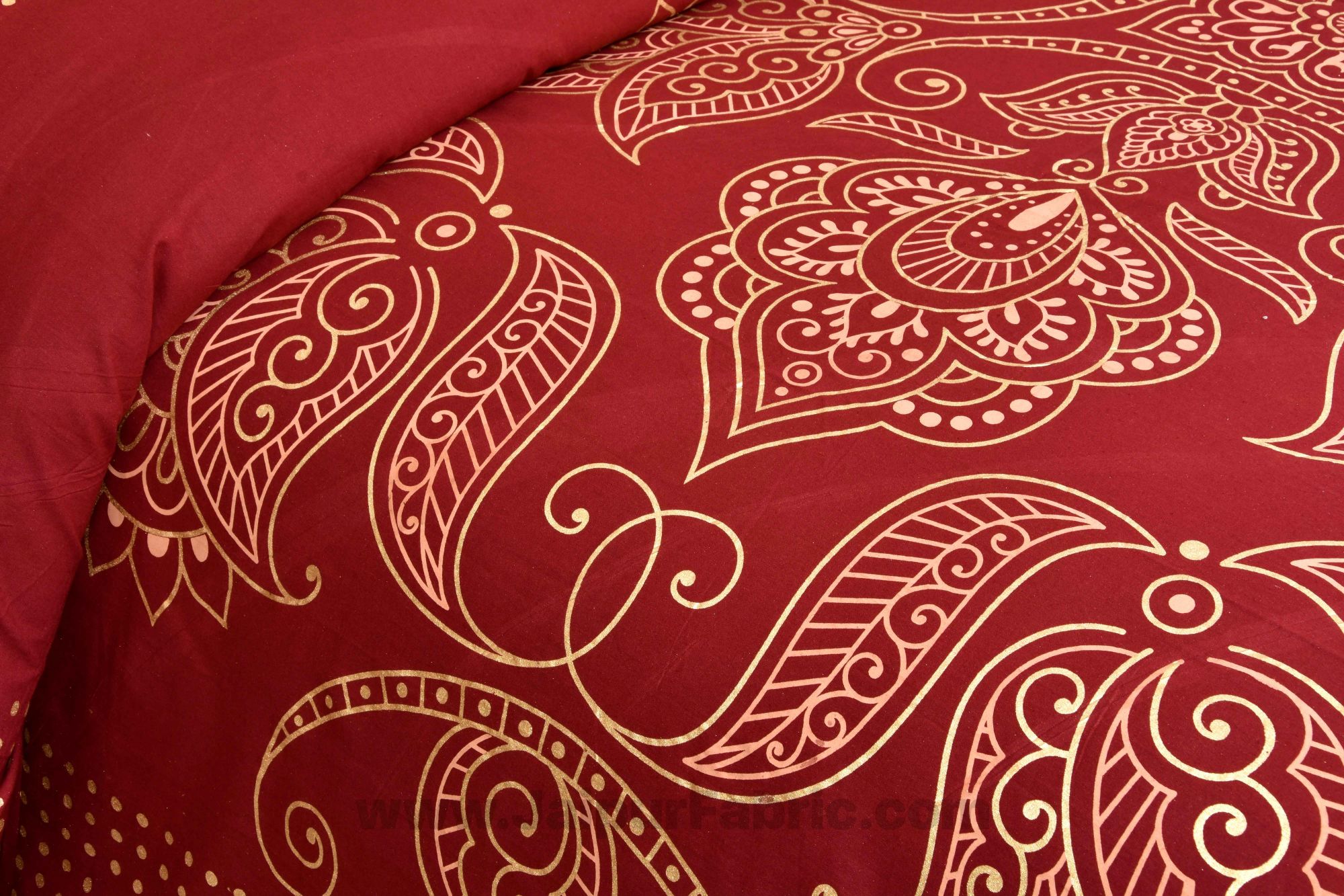 Royal Goldi Maroon King Size Bed Sheet