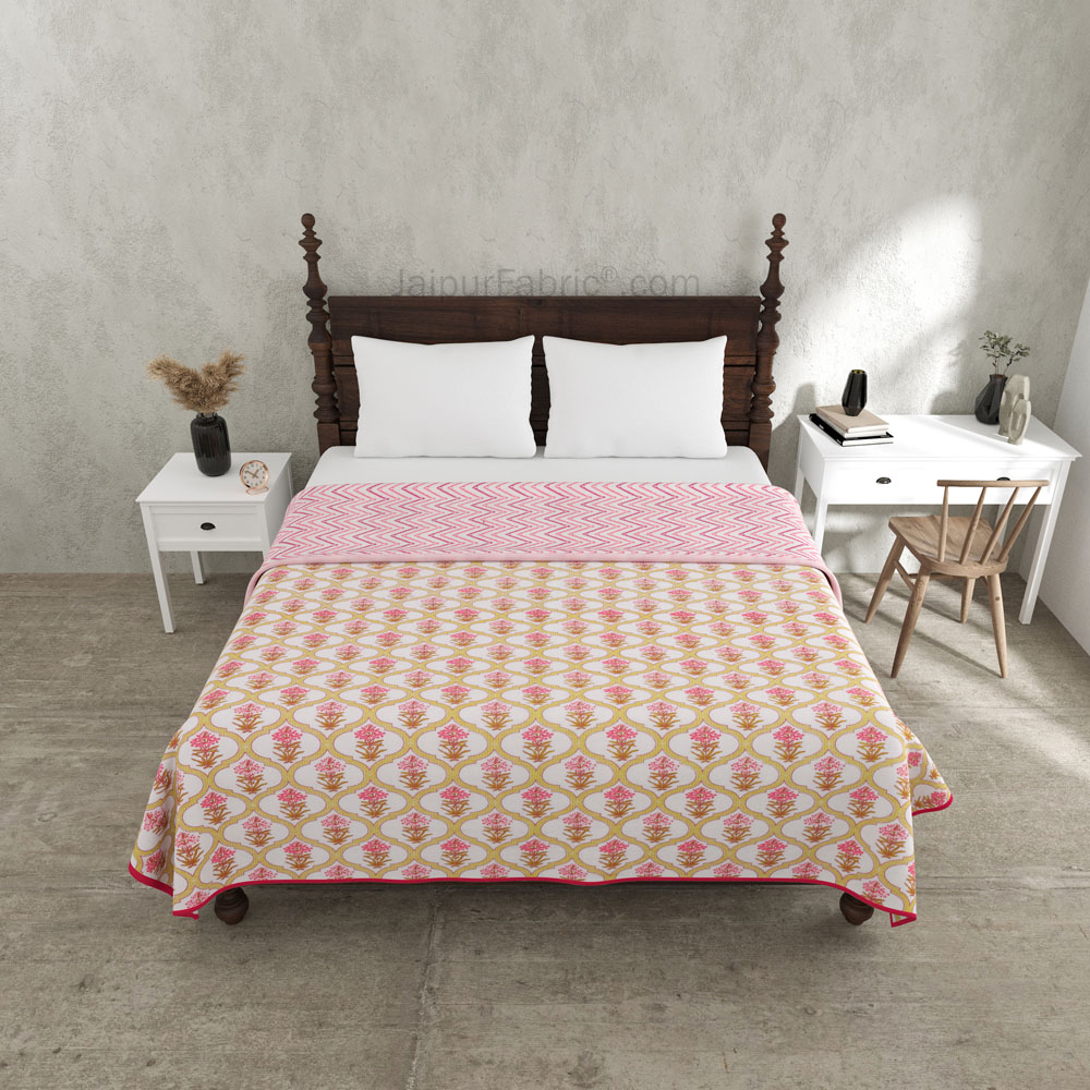 Jaal Darbar Pink Double Bed Dohar Blanket