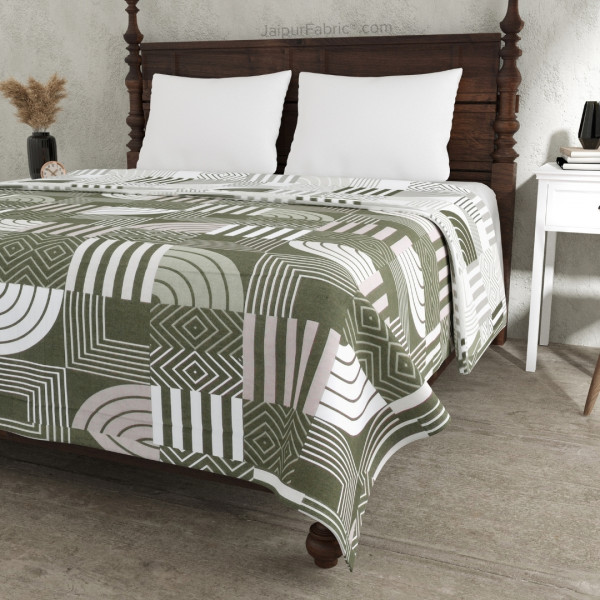 Geometric Maze Green Cotton Reversible Double Bed Dohar