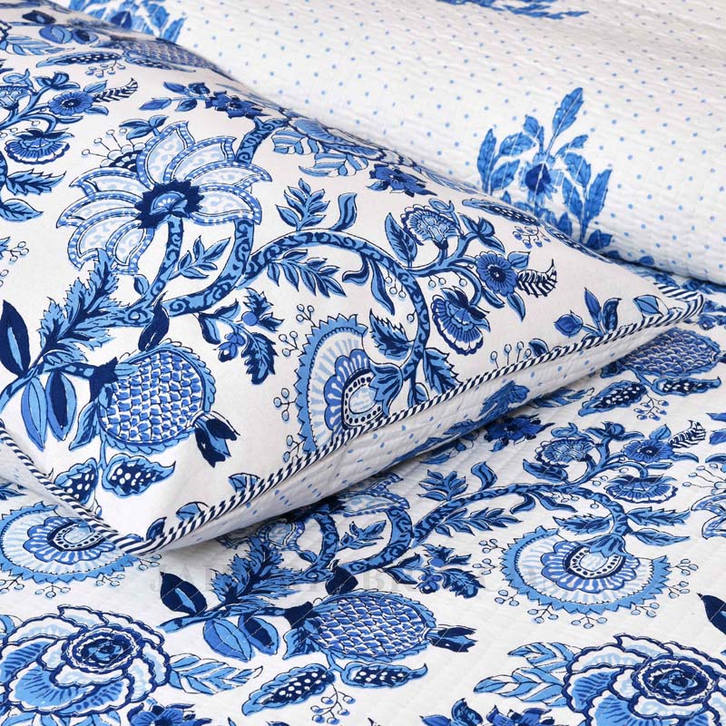 The Blue Blithe Pure Cotton Reversible Quilted Bedcover with Pillowcases