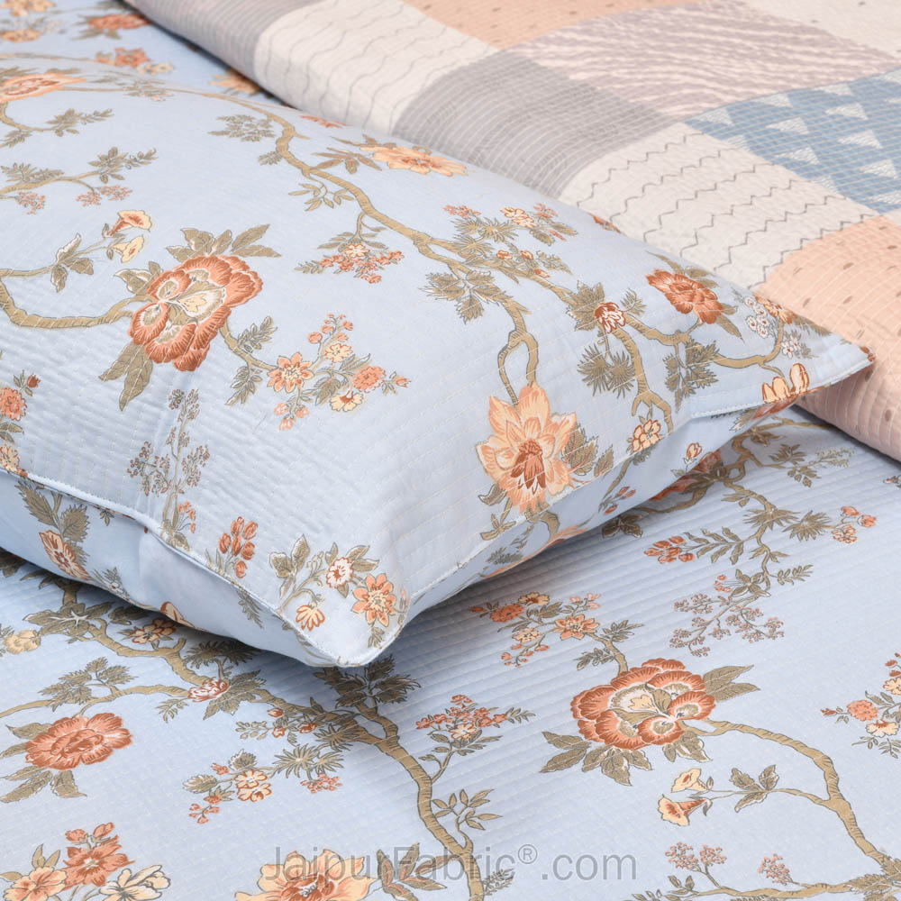 A Serene Sight Pure Cotton Reversible Quilted Bedcover with Pillowcases