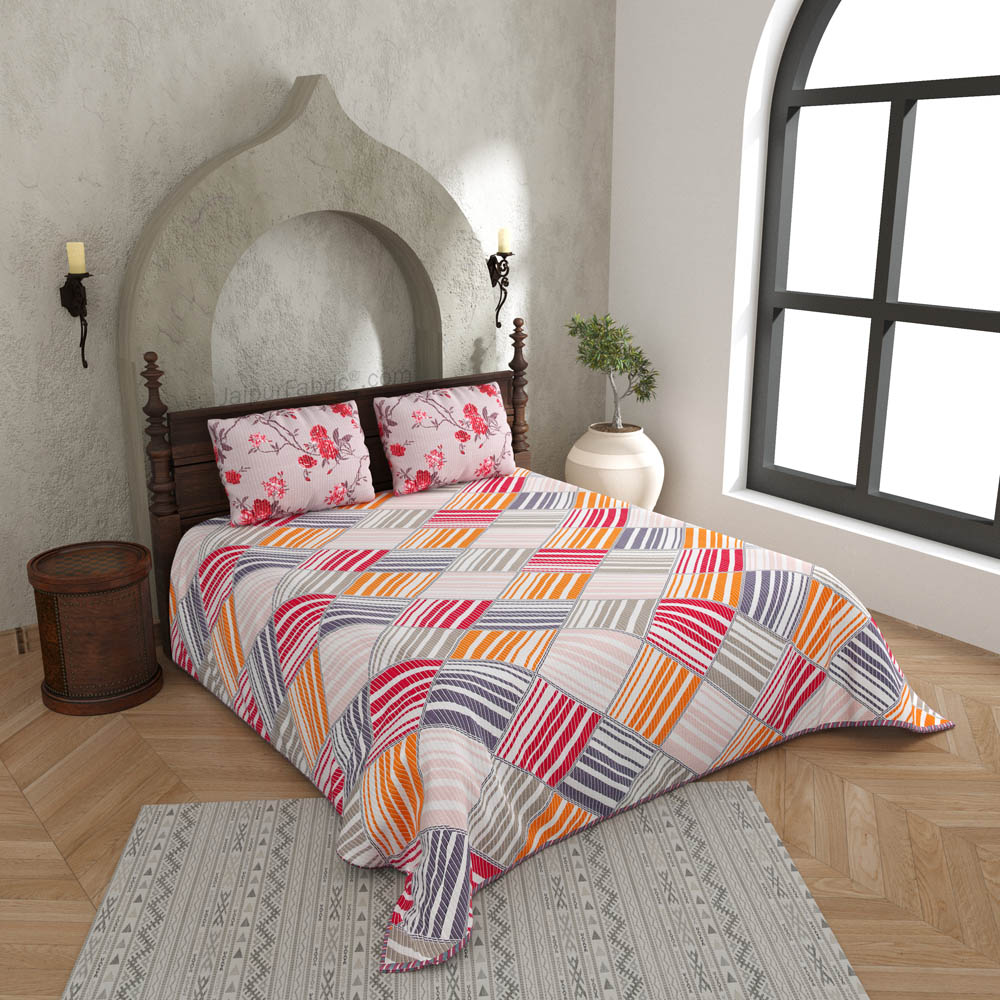 Fresh Fashionable Pure Cotton Reversible Quilted Bedcover with Pillowcases
