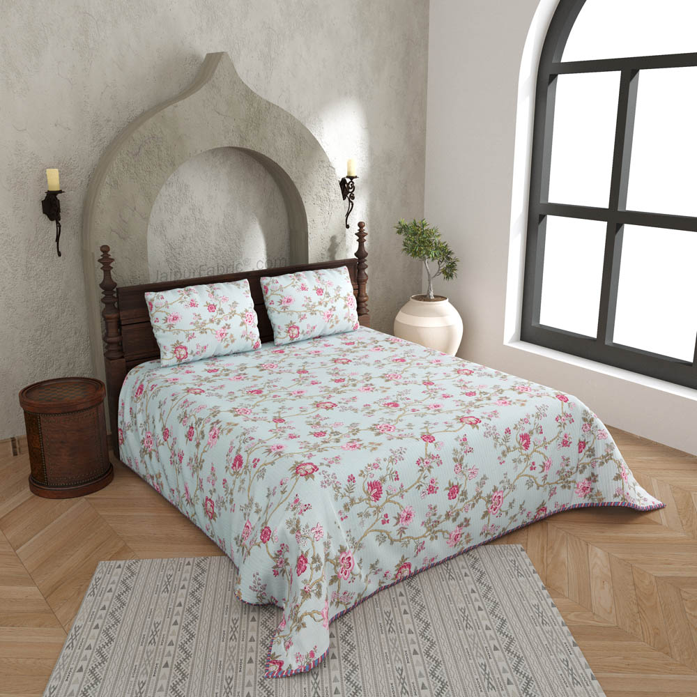 A Calm Frame Pure Cotton Reversible Quilted Bedcover with Pillowcases