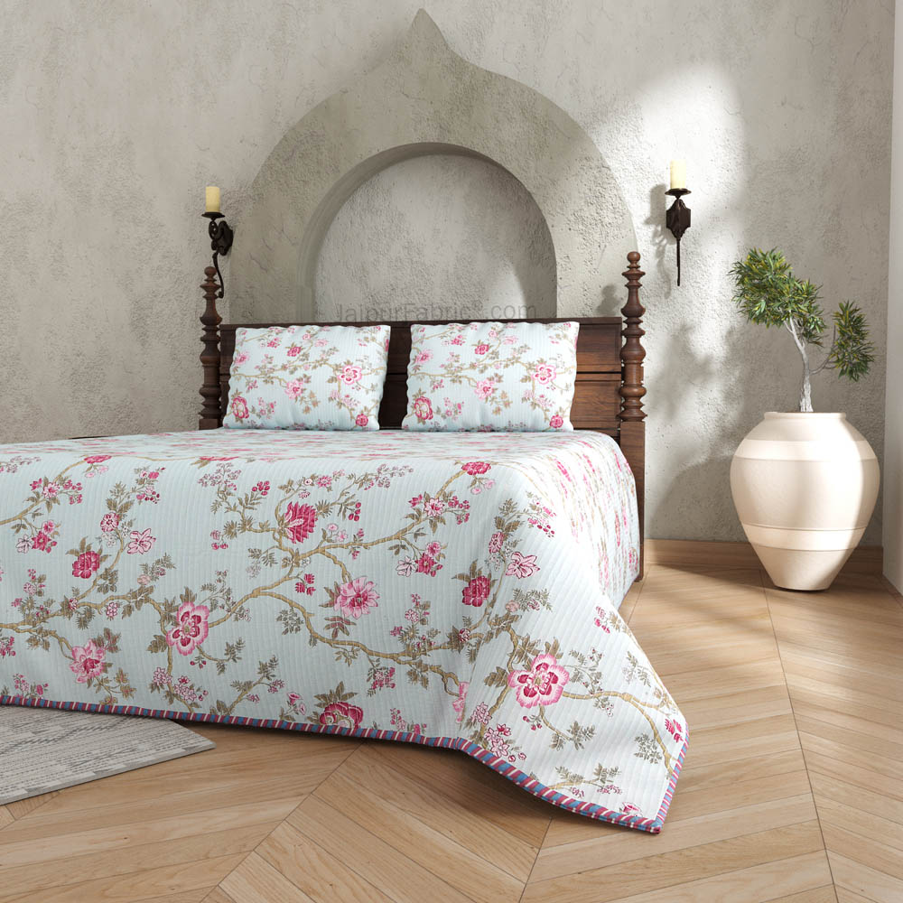 A Calm Frame Pure Cotton Reversible Quilted Bedcover with Pillowcases