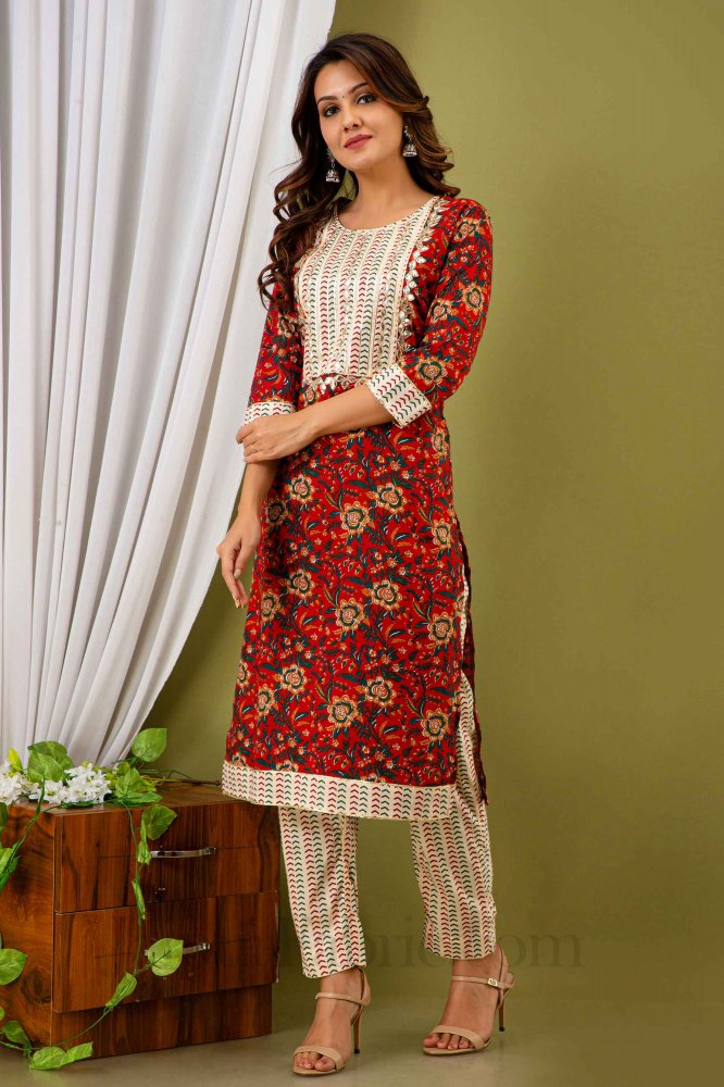 Women Red Cotton Round Neck Kurti with Pant