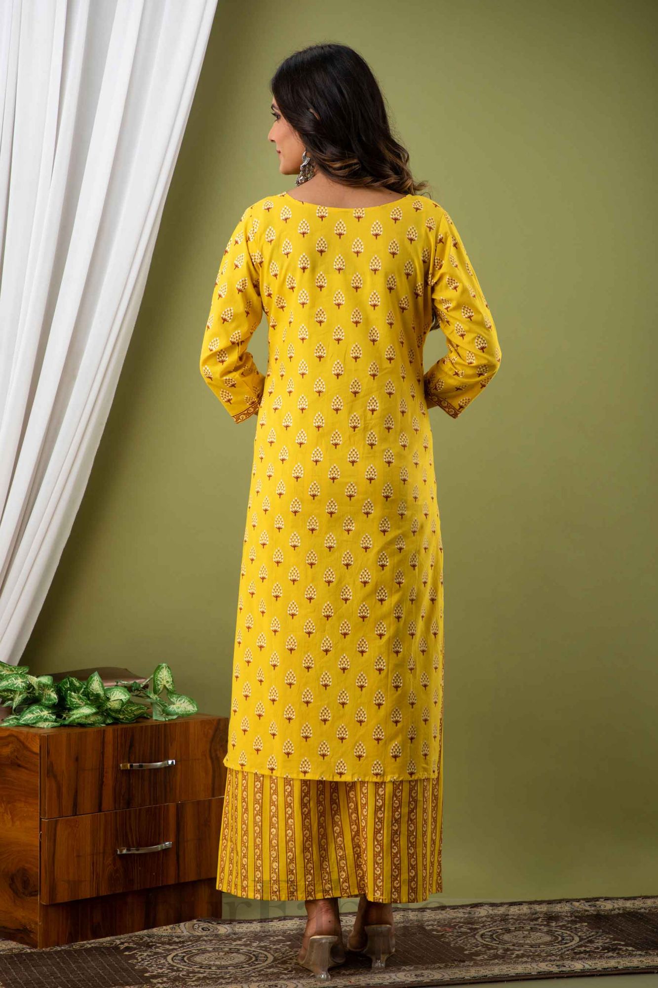 Women Yellow Cotton Kurti With Palazzo
