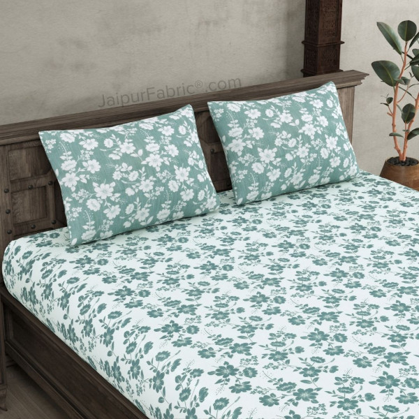 Summer Revival Off White Green Cotton King Size Bedsheet