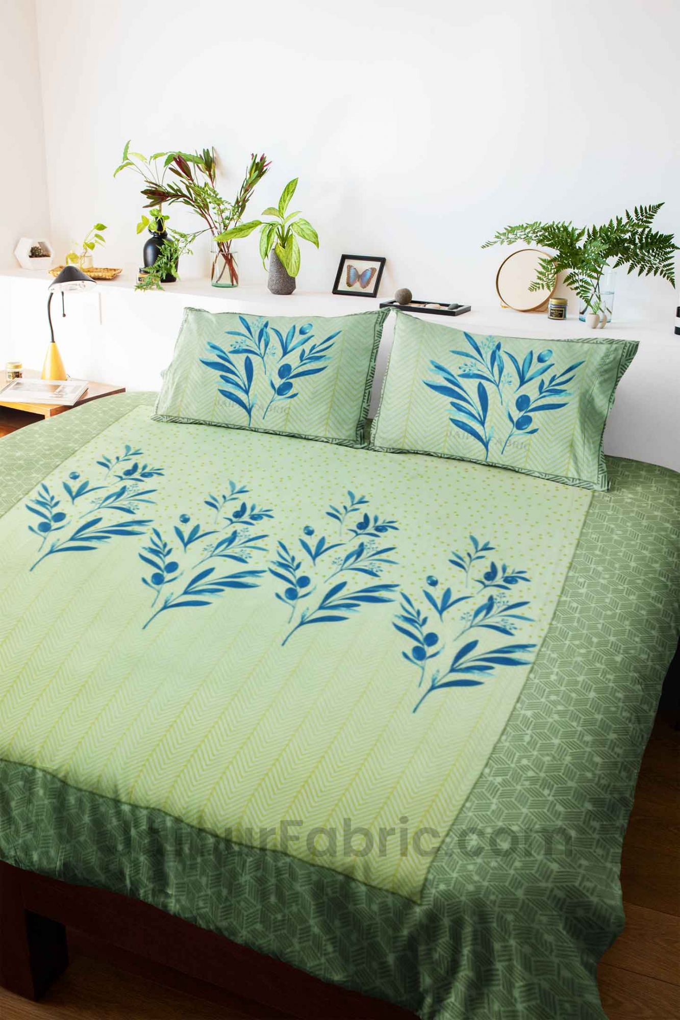 Leafy Luxury Green Pure Cotton King Size Bedsheet