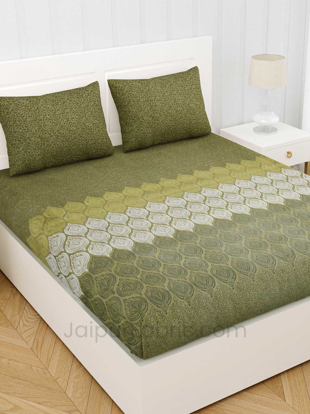 Dreamy Green Premium Cotton King Size BedSheet