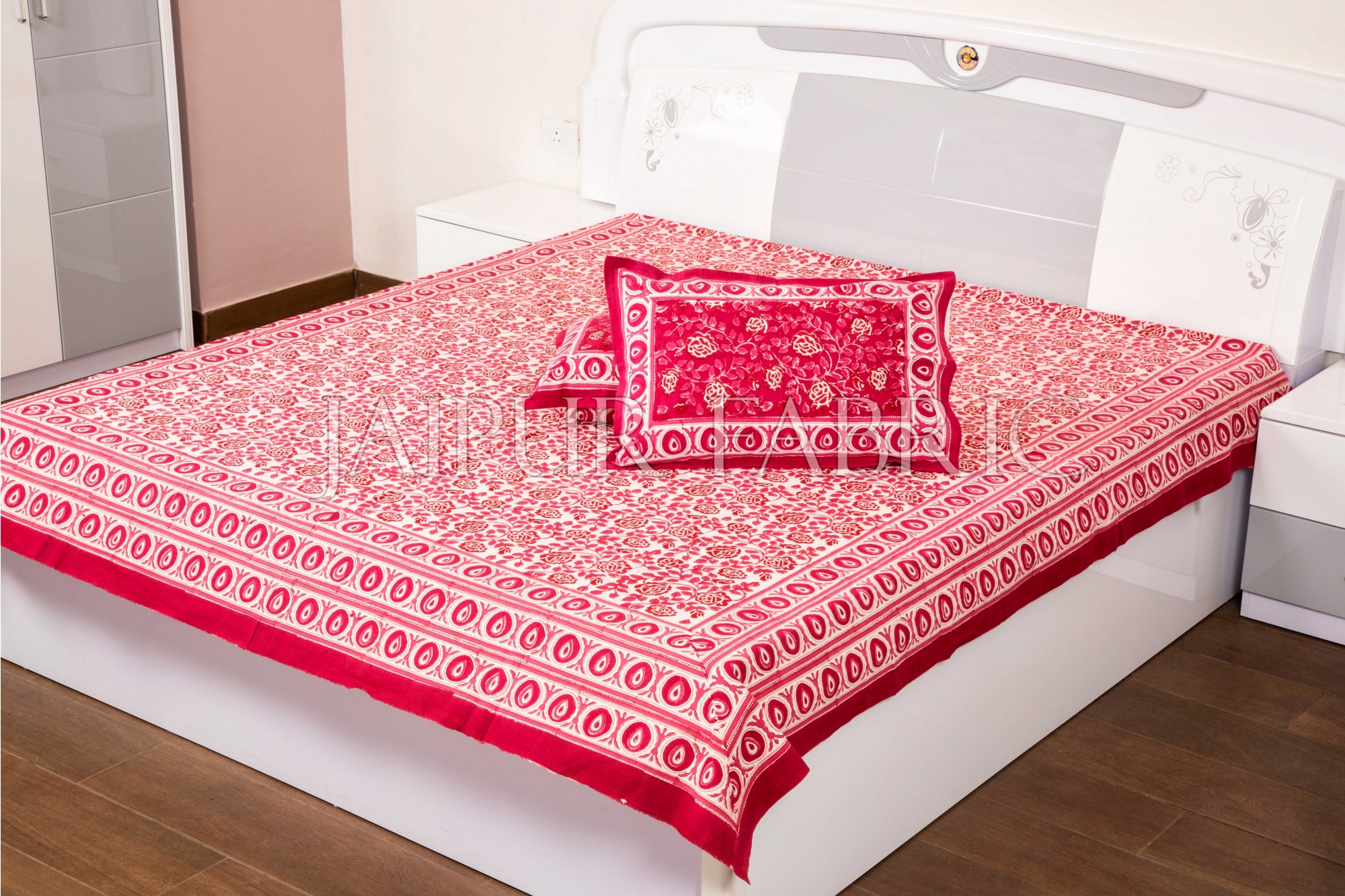 Magenta Flower Handmade Block Print Double Bed Sheet with Two Pillow Covers