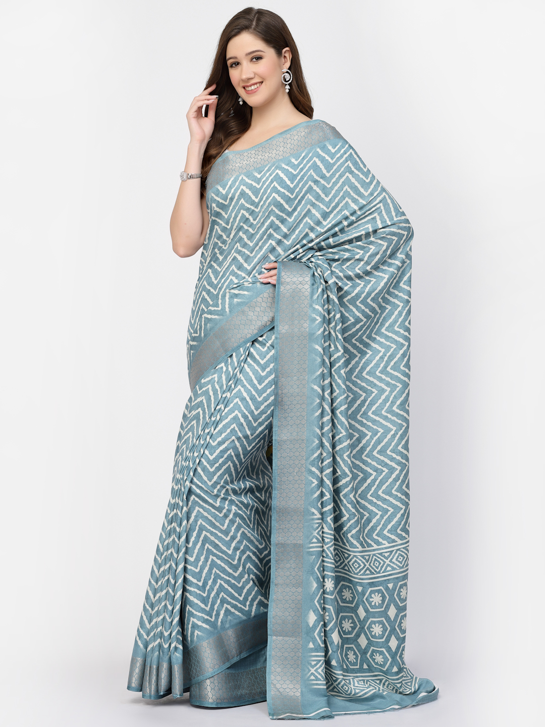 Women's Modal Cotton Zig Zag Printed Saree with Unstitched Blouse